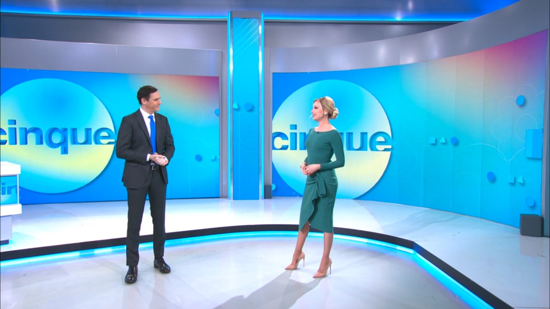Mattino Cinque resta Mattino Cinque News fino al 4 febbraio. Non si cambia studio