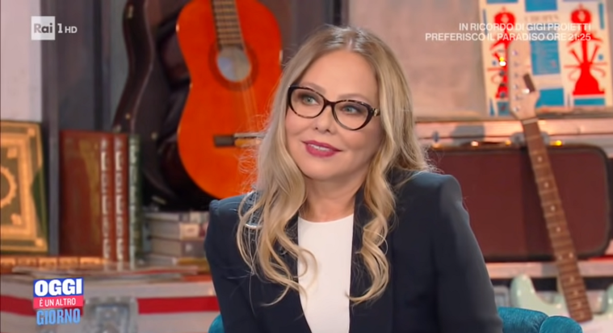 Ornella Muti, il Teatro di Pordenone chiede il cachet di Sanremo 2022 come risarcimento: si diede malata per andare a cena da Putin
