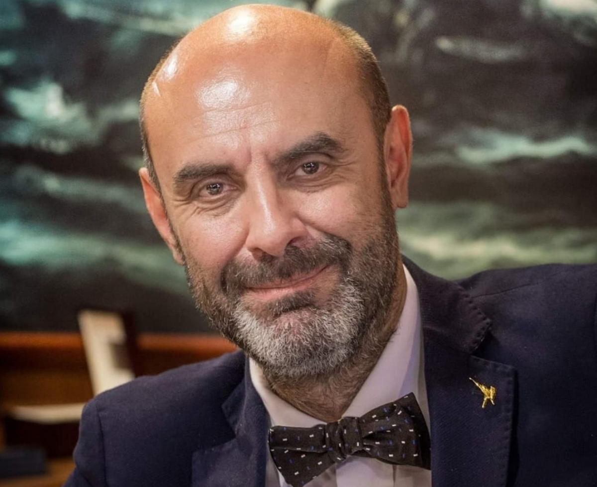 Sanremo 2022, il senatore Pillon attacca: “Un normale papà nel cast, no?”