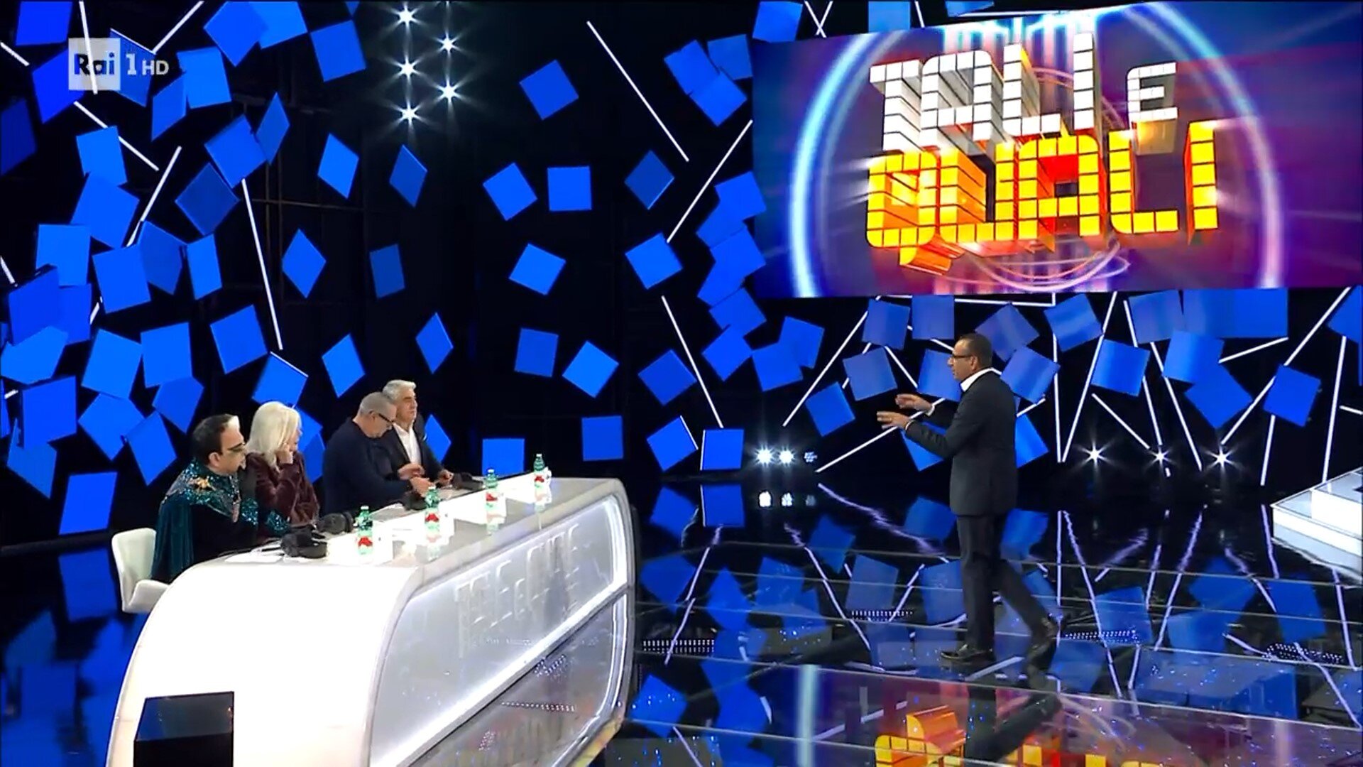 Tali e Quali, una versione sbiadita dell’originale, troppo pigra per il sabato sera di Rai1