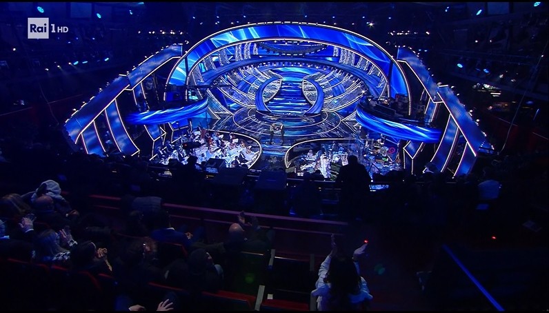 Perché non è mai stata fatta una fiction su Sanremo?