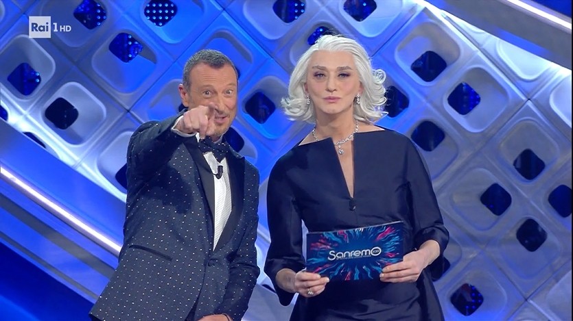 Ascolti tv giovedì 3 febbraio 2022: la terza serata di Sanremo a 9,4 mln