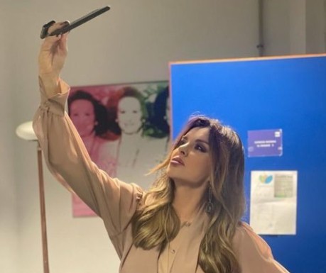 Sanremo 2022, Alba Parietti: “Sabato sera sarò seduta in prima fila all’Ariston” (video)