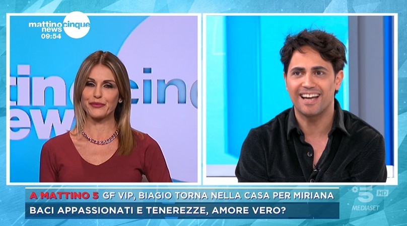 Mattino 5, è scontro tra Arianna David e Biagio d’Anelli: “Datti una regolata” (video)