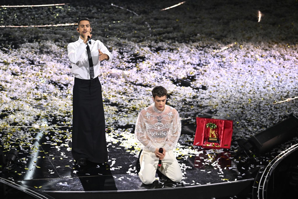 Ascolti tv sabato 5 febbraio 2022: finale di Sanremo a 13,4 mln