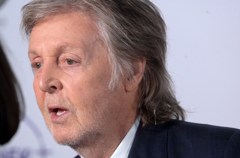 Live and let die, Paul McCartney and Wings: traduzione e testo della canzone