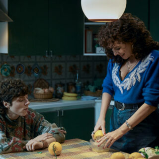La Vita Bugiarda degli Adulti recensione
