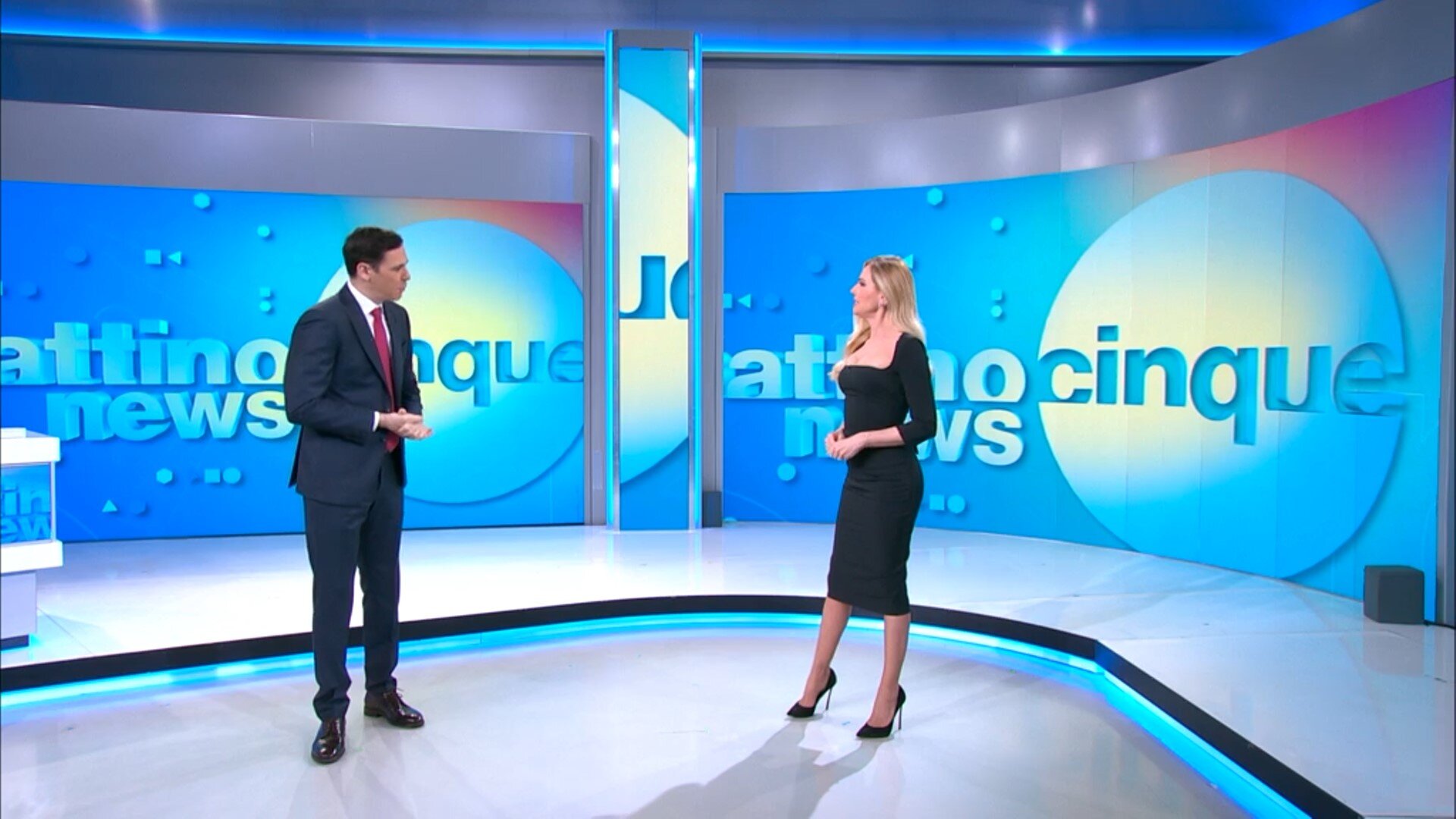 Mattino Cinque è diventato ufficialmente Mattino Cinque News? Lo strano caso di Canale 5