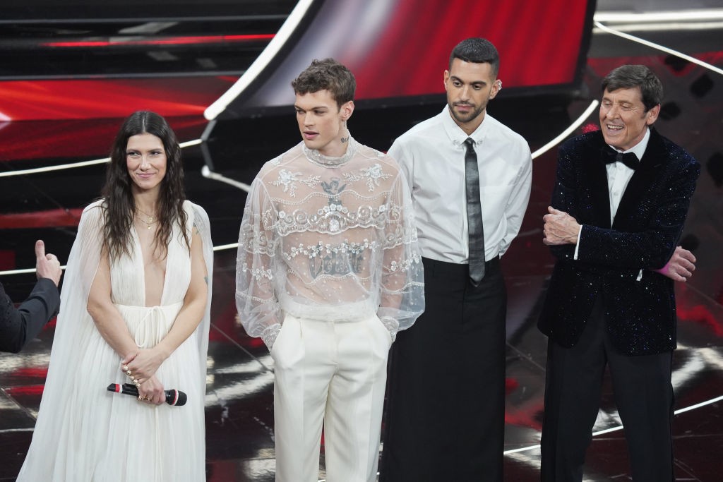 Sanremo 2022, dischi di platino e d’oro per le canzoni in gara, ecco le certificazioni a metà aprile
