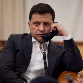 porta a porta Volodymyr Zelensky presidente Ucraina