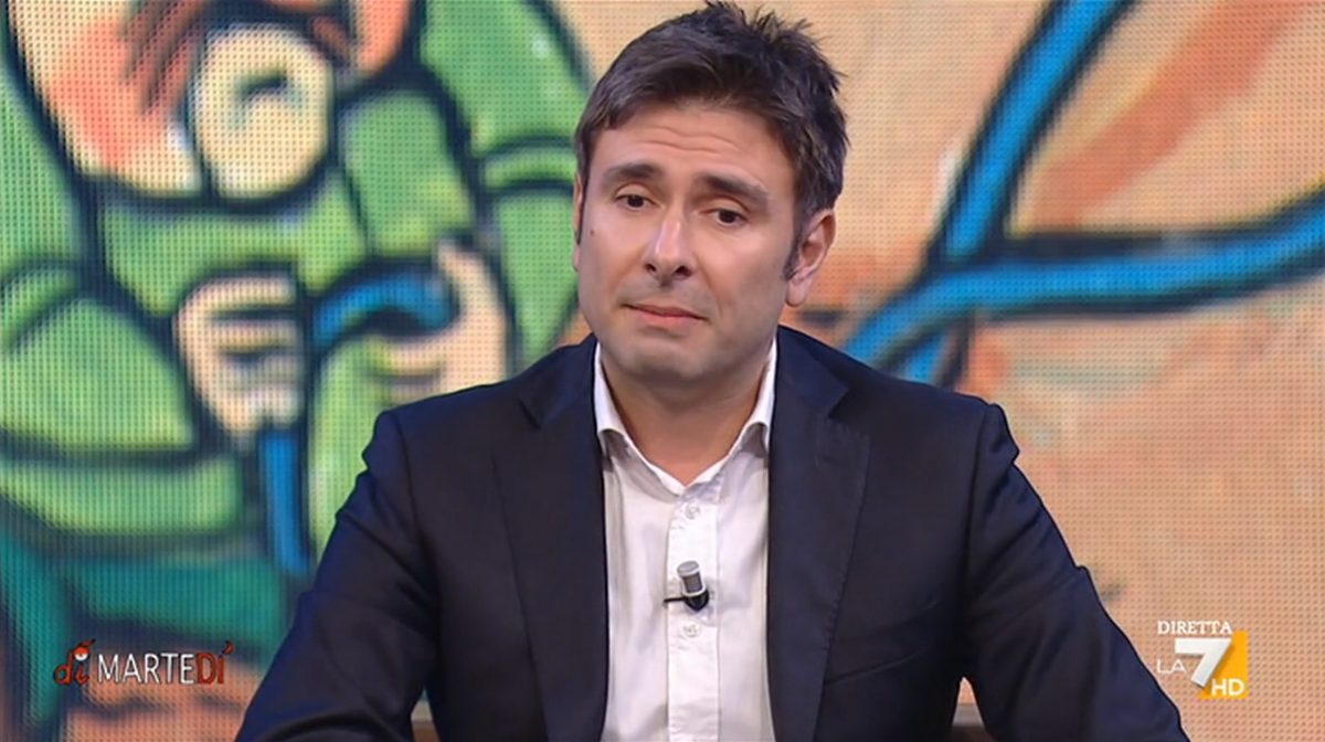 Alessandro Di Battista professione opinionista tv (è sotto contratto con DiMartedì)