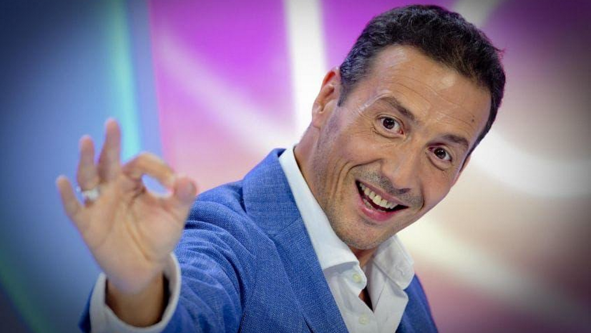 Unomattina estate: Andrea Perroni salta, arriva Alessandro Greco (Anteprima TvBlog)