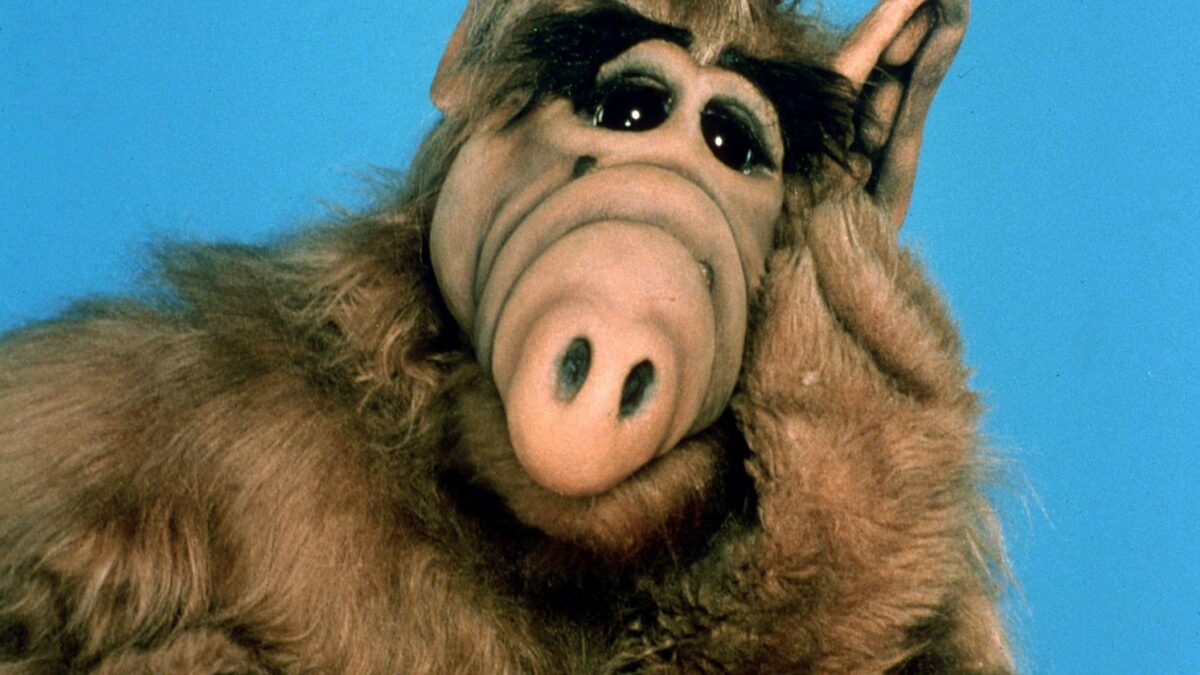 ALF: Annunciati nuovi contenuti e NECA rivela nuova action figure ufficiale