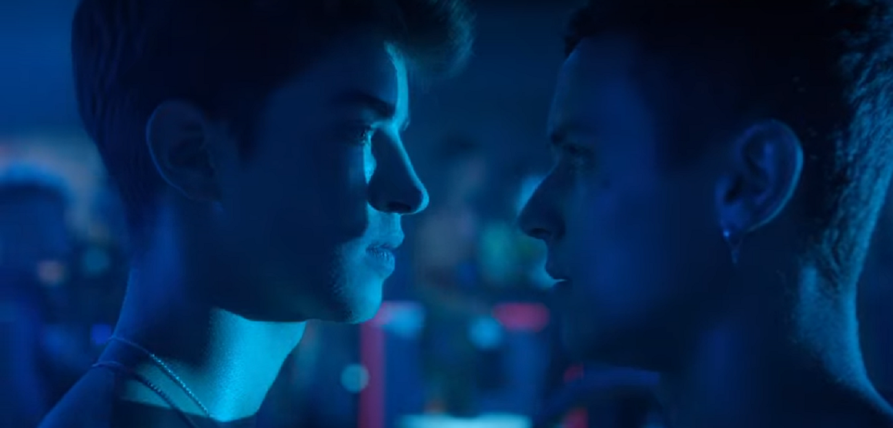 Serie tv, record di personaggi LGBTQIA+: Netflix al primo posto. Il boom grazie alla generazione Z (20-25 anni)