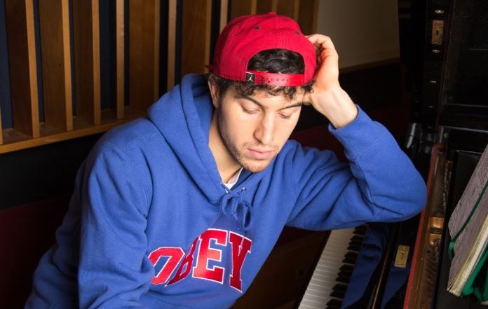Intervista a Federico Baroni: “Chilometri” è il brano dedicato all’amico Michele Merlo