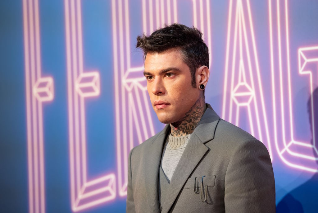 Fedez su Instagram: “Voglio stare lontano dai social. Non c’entra il rapporto con mia moglie”