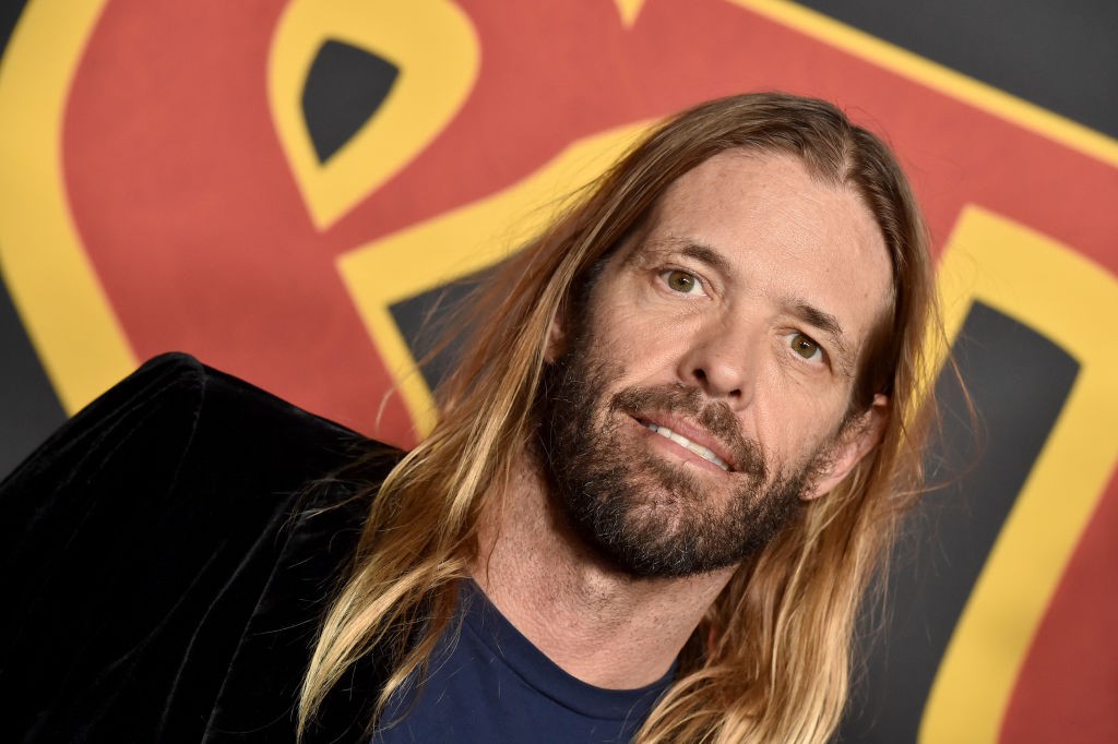 Taylor Hawkins è morto: la reazione di amici cantanti e colleghi dopo la notizia della scomparsa del batterista dei Foo Fighters