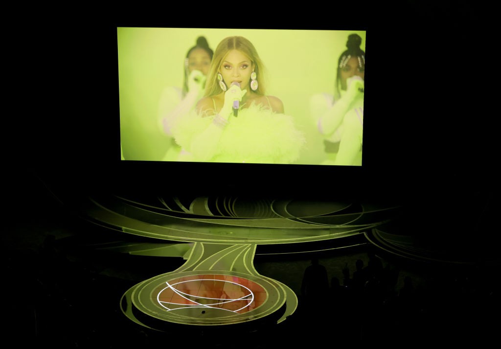 Oscar 2022, Beyoncé canta Be Alive (video)