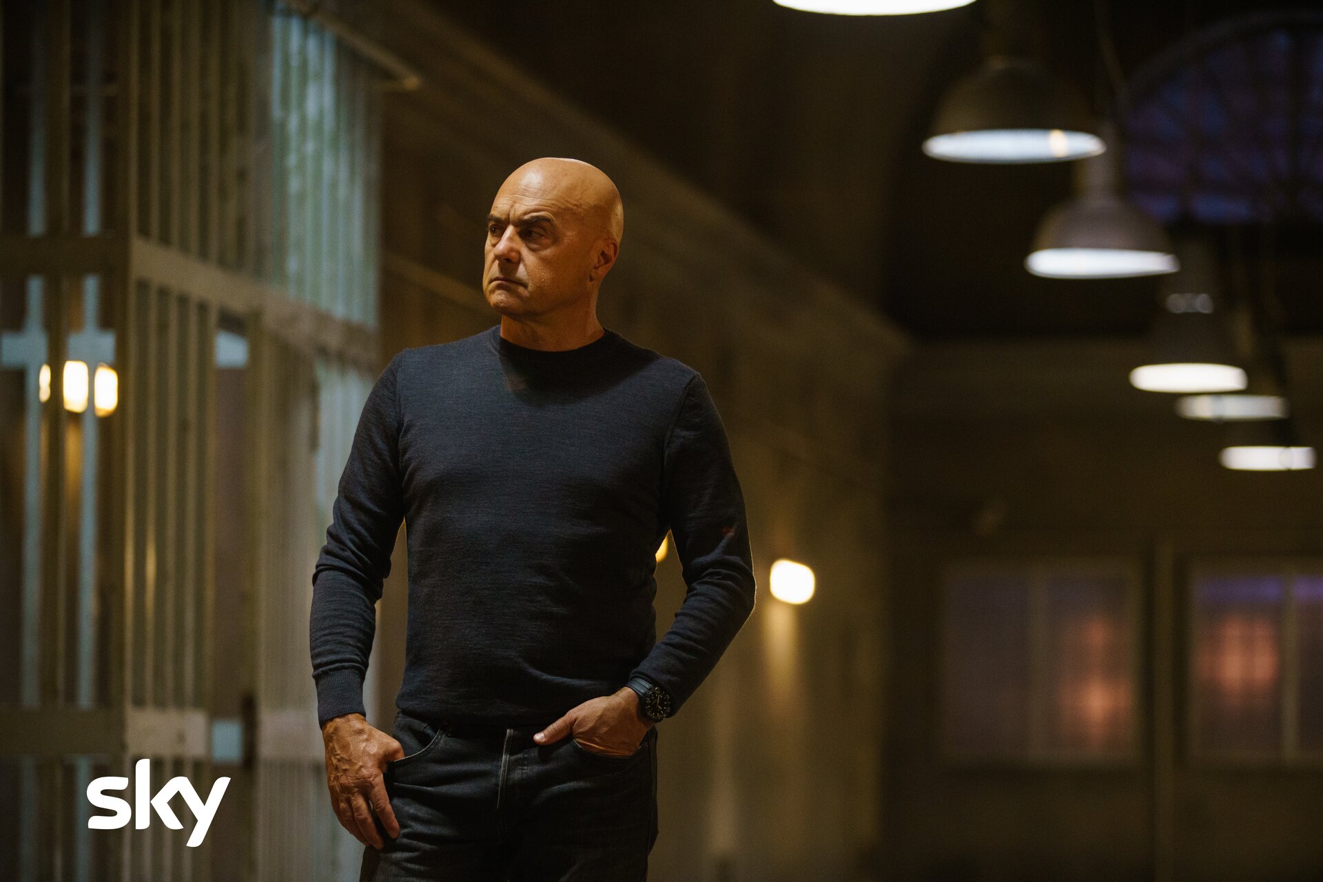 Il Re, la serie Sky con Luca Zingaretti: anticipazioni quarta puntata, cast, trailer e dove vederlo
