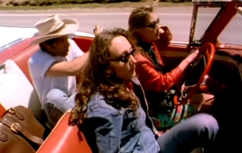 Primavera, Marina Rei: ascolta la canzone (testo e video)