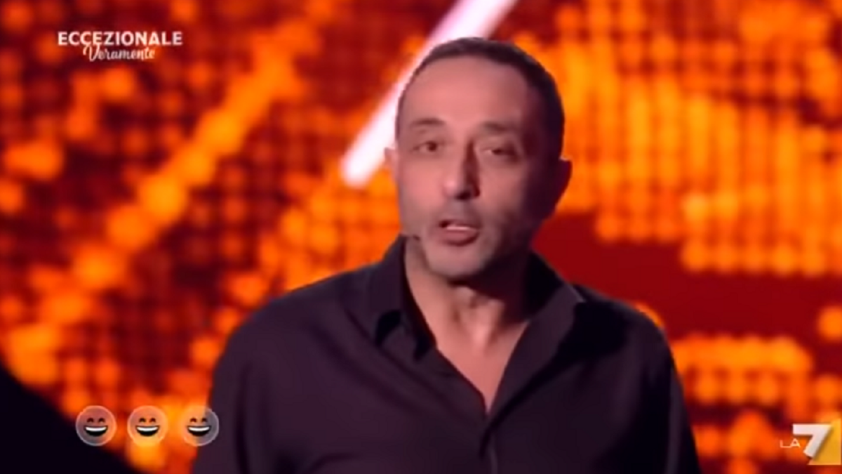 Pietro Diomede e il tweet su Carol Marchesi: “Non mi scuserò mai. Michela Giraud? Lei aveva un film in uscita su Prime Video”