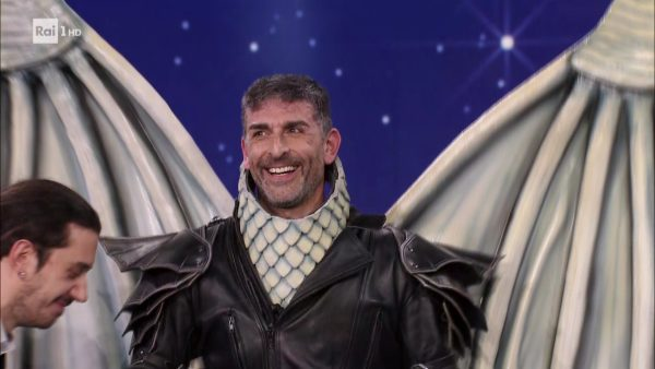 La tv che si contamina (e che deve risparmiare)