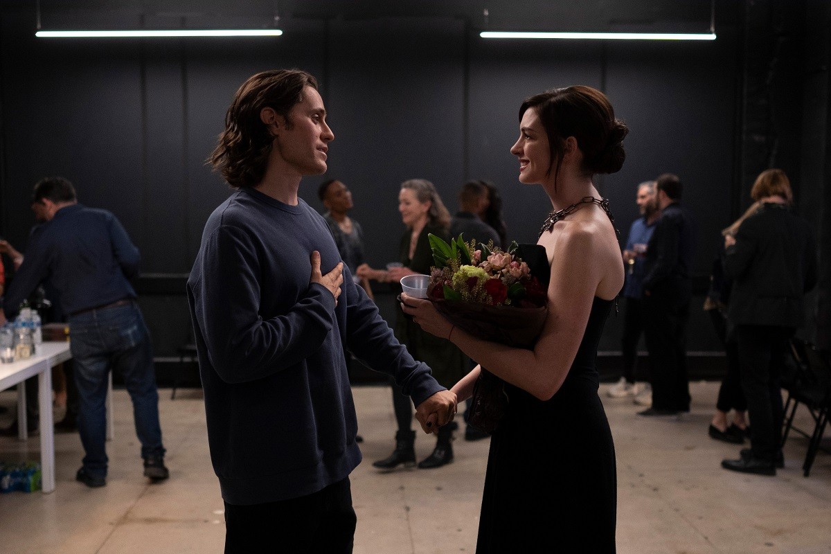 WeCrashed su Apple Tv+, Jared Leto e Anne Hathaway all’inseguimento del sogno americano
