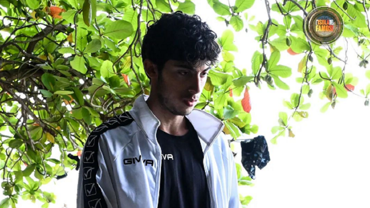 Isola dei Famosi 2022, Carmen Di Pietro pensava che il figlio fosse gay: “Non voglio donne in casa”