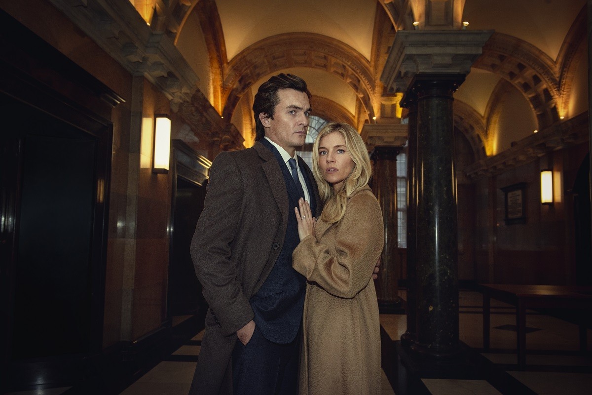 Anatomia di uno Scandalo, piccole grandi bugie made in UK. Trama, cast e recensione della miniserie Netflix
