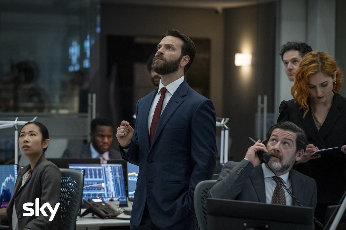 Diavoli 2, le foto della seconda stagione della serie tv di Sky e Now