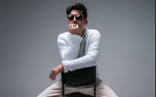 Cartagine, Emanuele Aloia: testo e significato, ascolta la canzone