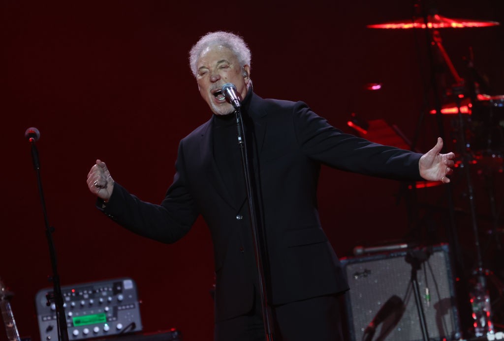 Sex bomb, Tom Jones: testo, traduzione e significato canzone