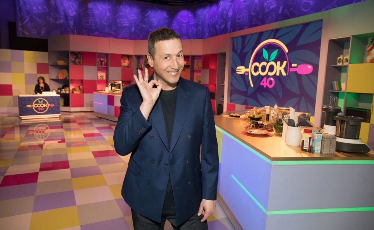 Il sabato mezzogiorno di Rai2 in bilico fra Cook 40 e Serena Autieri (Retroscena TvBlog)