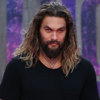 Jason Momoa protagonista del film di Minecraft, KJ Apa e Isabel May saranno i Wonder Twins (1)