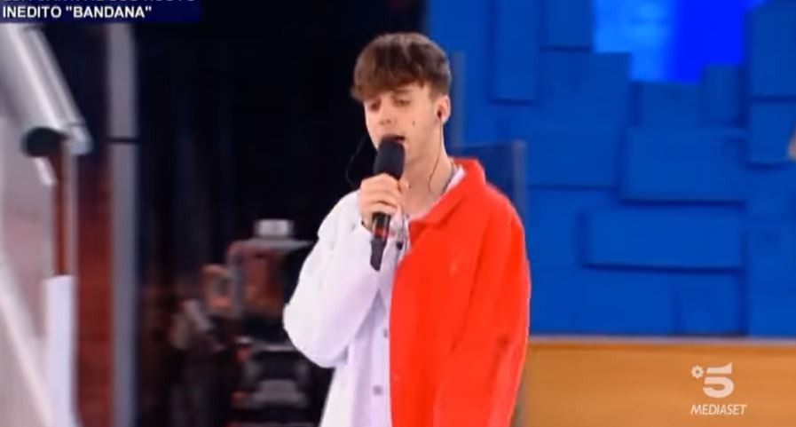 Bandana, LDA: ascolta il brano, nuovo inedito del cantante di Amici 2022