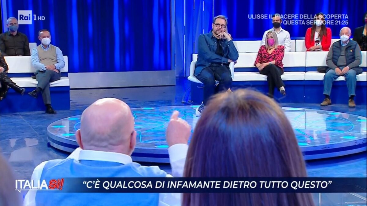 Italia Sì, Mauro Coruzzi a Danilo Bertazzi: “Fake news per far rifiorire l’interesse su di lei?”. Poi si scusa