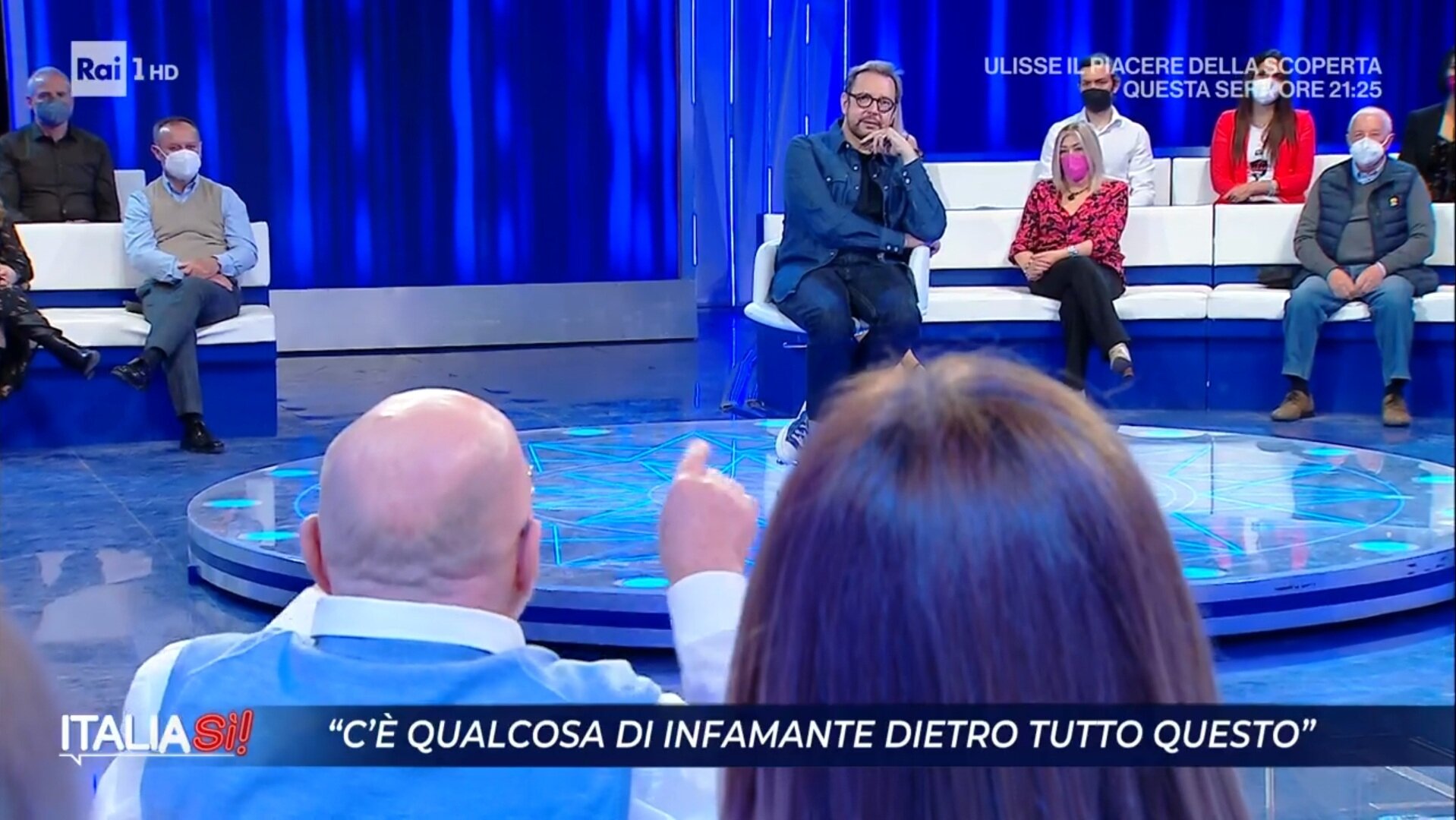 Italia Sì, Mauro Coruzzi a Danilo Bertazzi: “Fake news per far rifiorire l’interesse su di lei?”. Poi si scusa