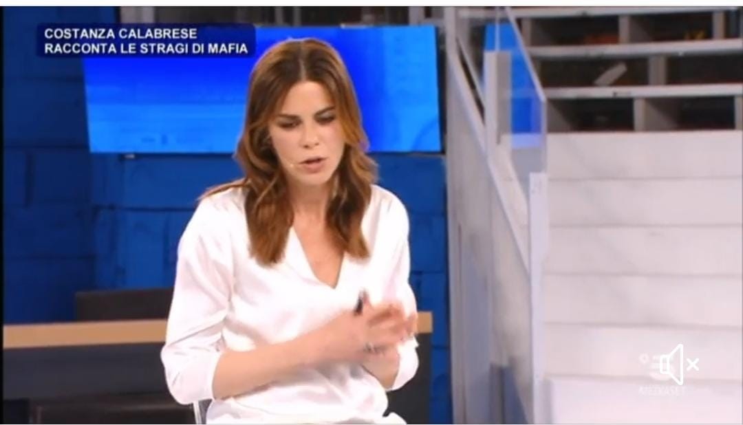 Amici 2022, il guanto di sfida tra Alex e Luigi con “Signor Tenente” (e una lezione di storia e cronaca da non dimenticare)