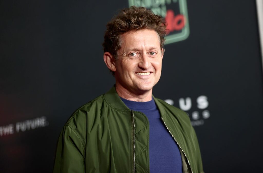 Alex Winter nel film d’azione “Absolute Dominion” e Andy Serkis regista per “The Giant House”