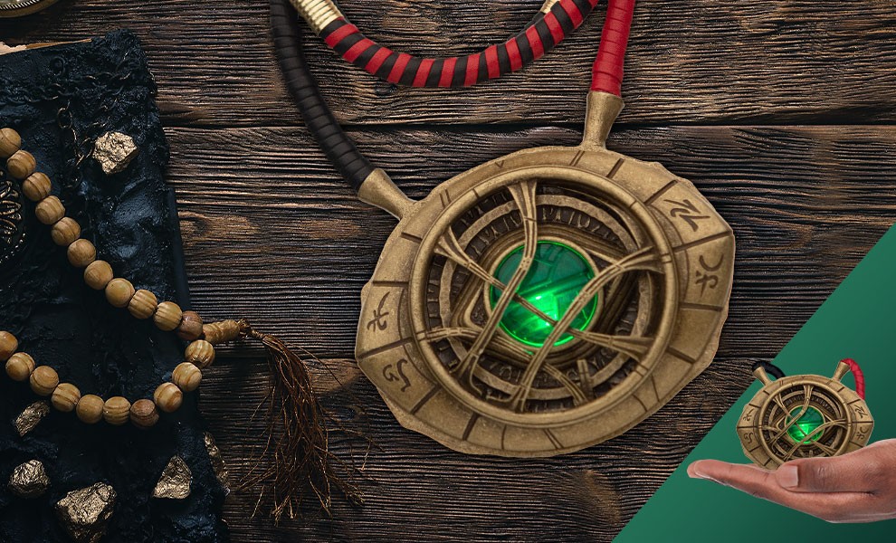 Doctor Strange e il Multiverso della Follia: replica da collezione del mistico Occhio di Agamotto