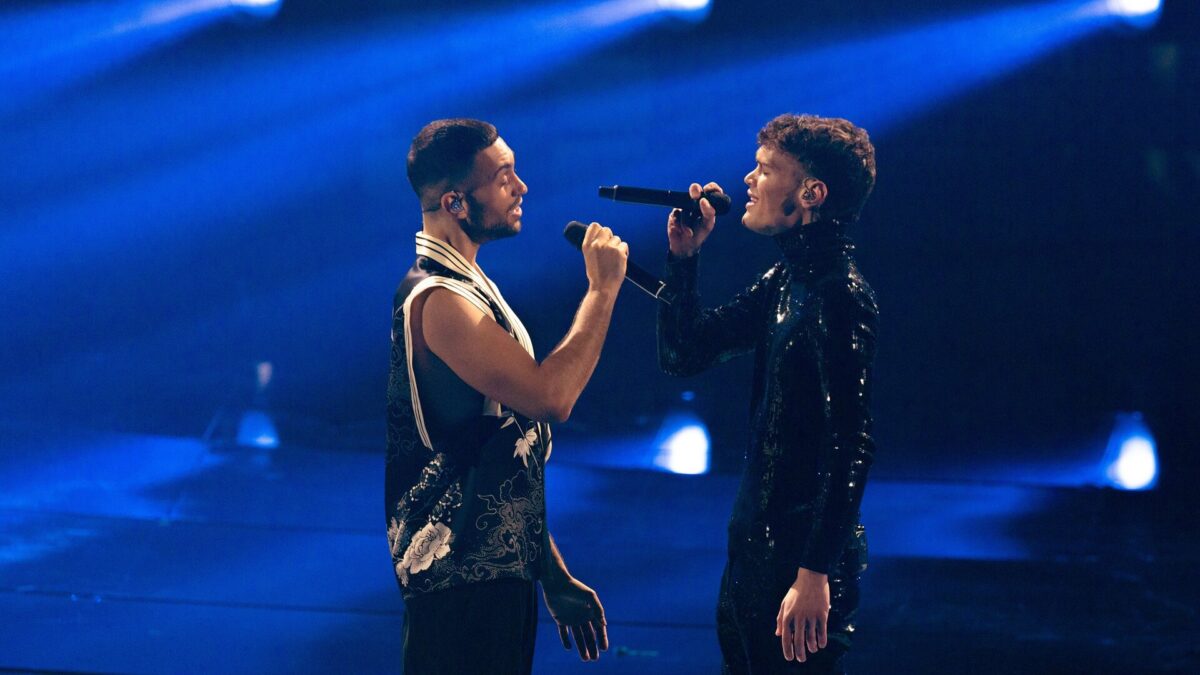 I singoli più venduti in Italia da gennaio a giugno 2022: Sanremo 2022 conferma il suo successo