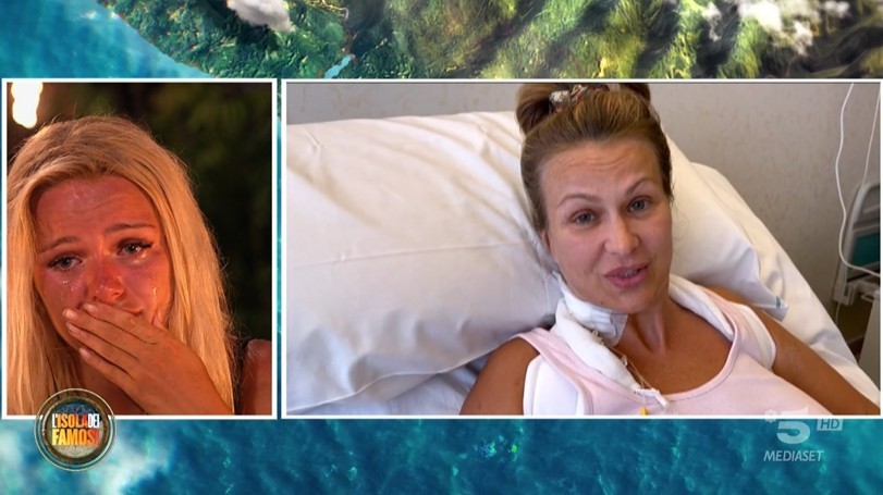 L’Isola dei Famosi 16, il video messaggio di Eva Henger alla figlia Mercedesz: “Orgogliosa di te”