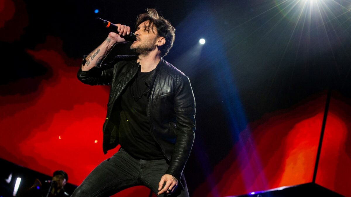Senza di te, Fabrizio Moro: ascolta il nuovo singolo e leggi il testo