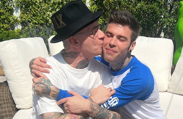 J-Ax parla di Paolo Meneguzzi, Samuele Bersani e Fedez: le dichiarazioni