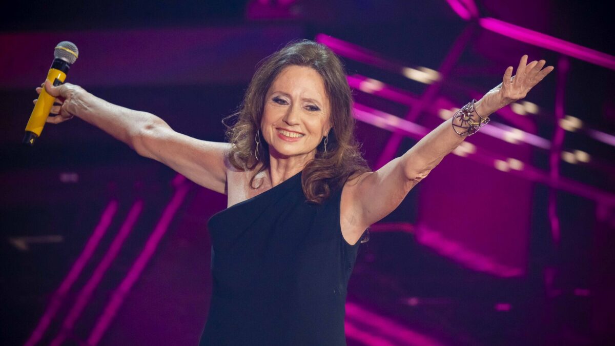 Non ho l’età (Per amarti), Gigliola Cinquetti: testo e significato, ascolta la canzone