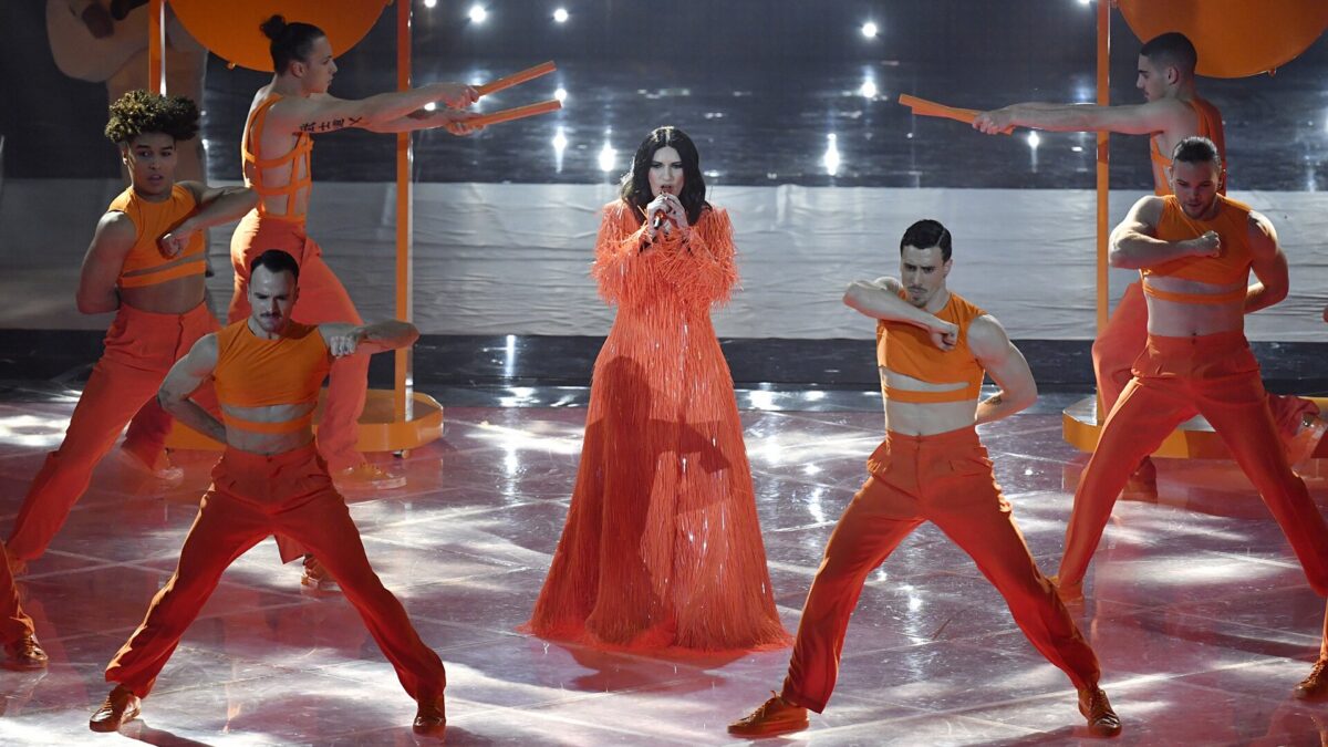 Eurovision 2022, opening act: da Give peace a chance a Bienvenidos