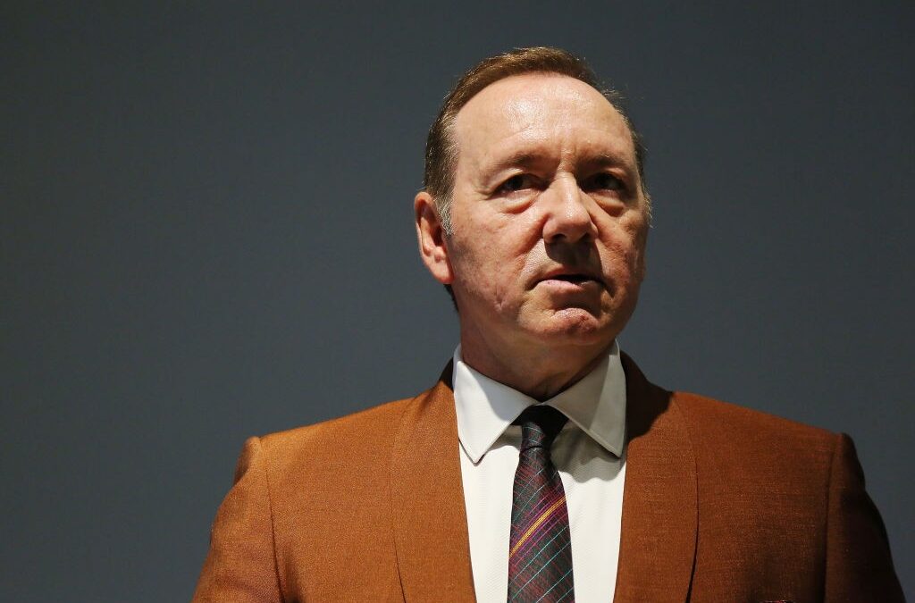 Kevin Spacey in 1242 – Gateway To The West e Hayden Panettiere torna in Scream 6