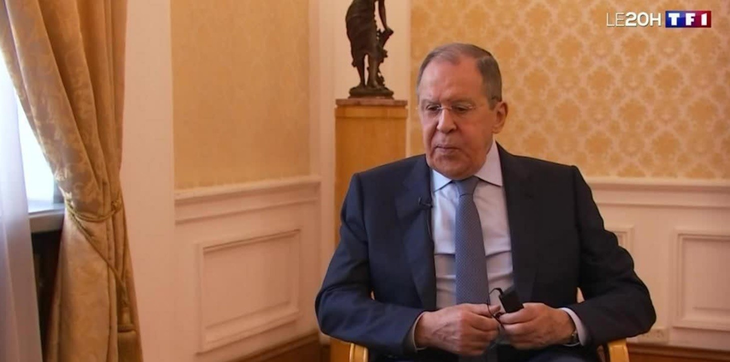 Lavrov intervistato dalla tv francese. Giuseppe Brindisi attacca: “Un mese fa tutti scandalizzati”
