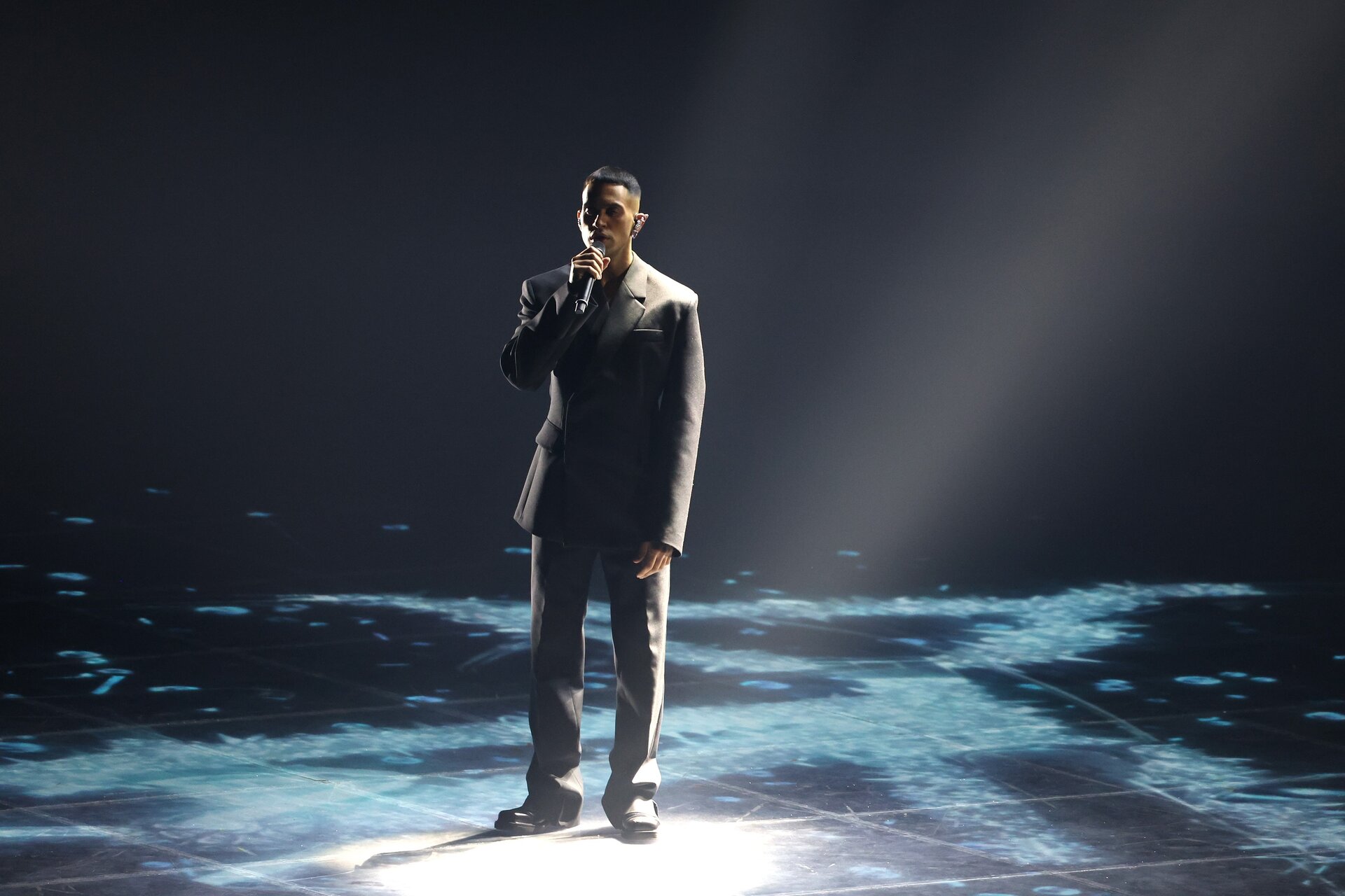 Mahmood, Pordenone, 11 luglio 2022: scaletta del concerto, orario e info biglietti
