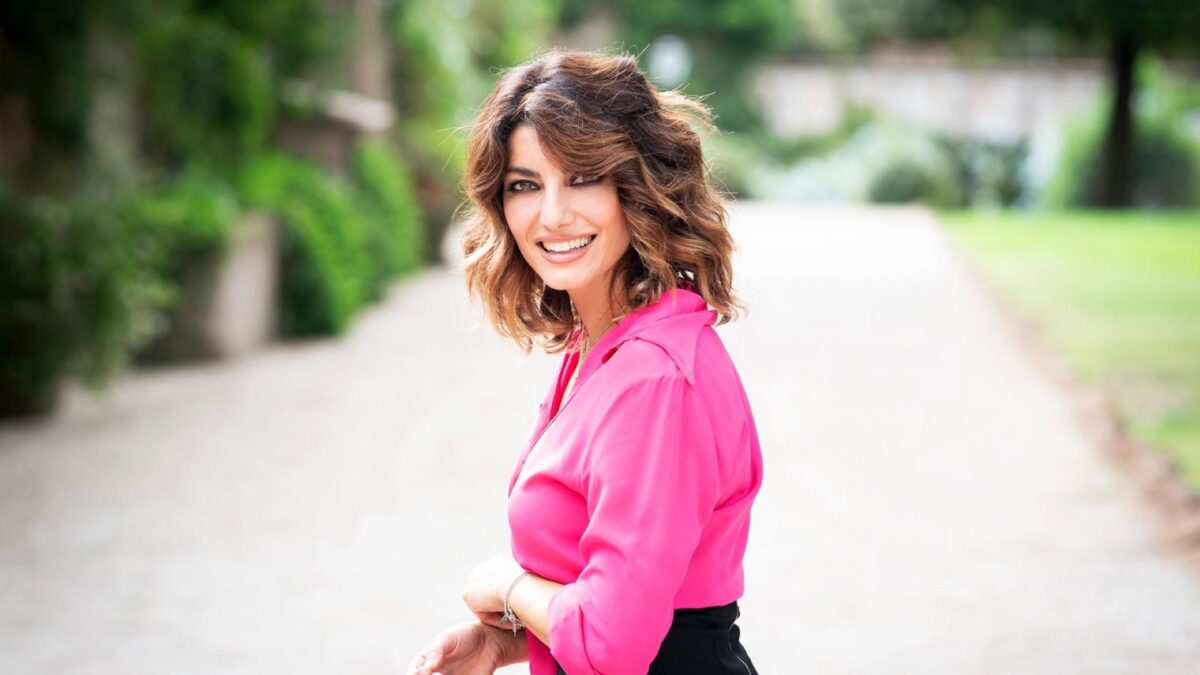 Samanta Togni: “Per me? Si sposa perfettamente con il mio stile di vita. Rinunciare alla danza in tv? Se c’è bisogno sì, ma non mi sento imbrigliata”